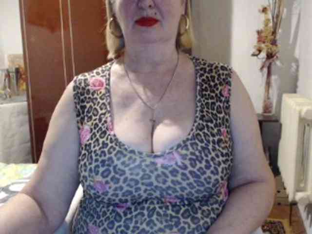 Secretfox's sex show image Secretfox's sex show image