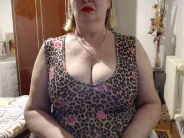 Secretfox's sex show image Secretfox's sex show image