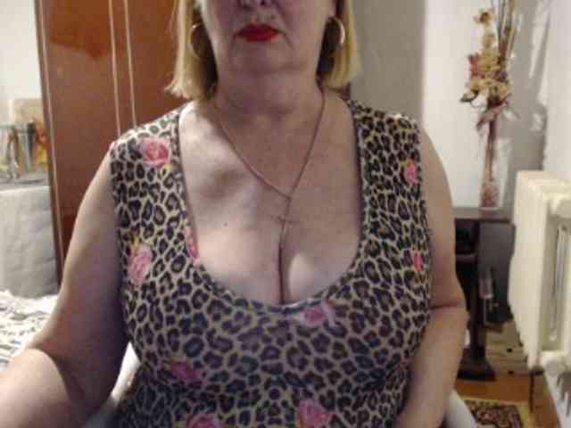 Secretfox's sex show image Secretfox's sex show image