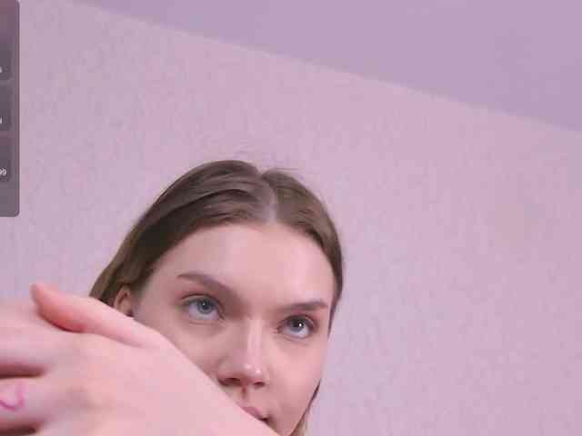 Изображение секс-шоу модели Monasteela Изображение секс-шоу модели Monasteela