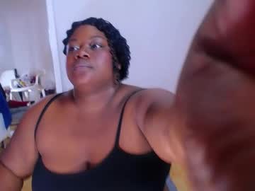 ebony_sugar_mommy's sex show image