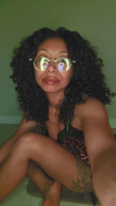 Librarianminx's sex show image