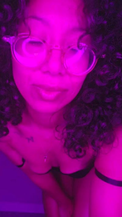 Librarianminx's sex show image