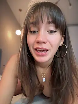 Изображение секс-шоу модели QuietNicole Изображение секс-шоу модели QuietNicole