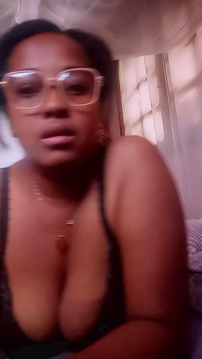 Изображение секс-шоу модели miahlovesexy