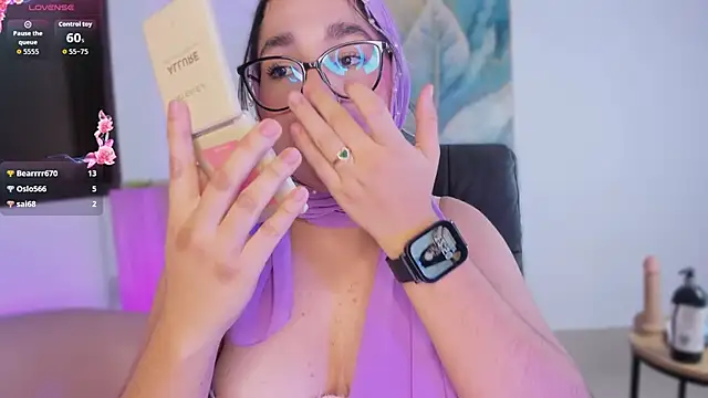 Изображение секс-шоу модели Ayha_khalaf