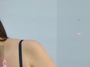 emilynovaa1's sex show image