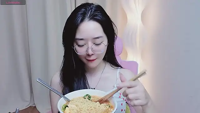 Miu-999's sex show image