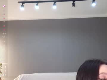 lunajii's sex show image