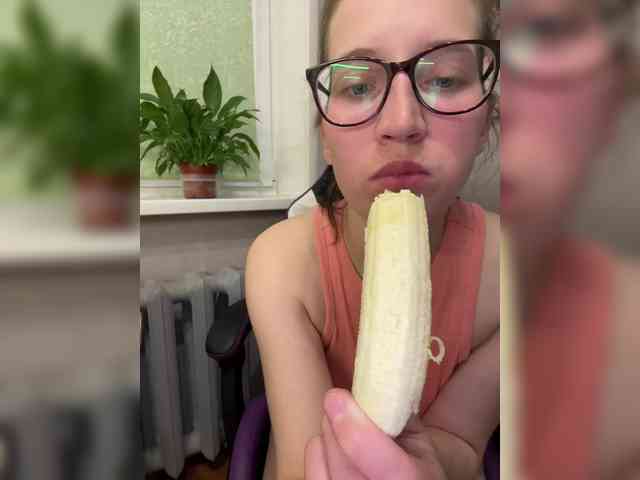 ANASTEIKK's sex show image