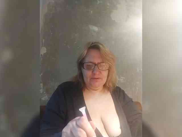 ForestLadyXL's sex show image