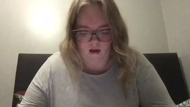 Изображение секс-шоу модели honeyyy24