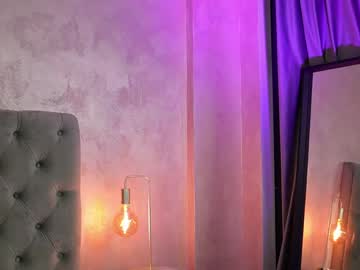 lucywilow's sex show image