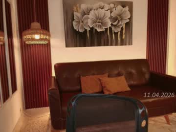 miss_deyan's sex show image