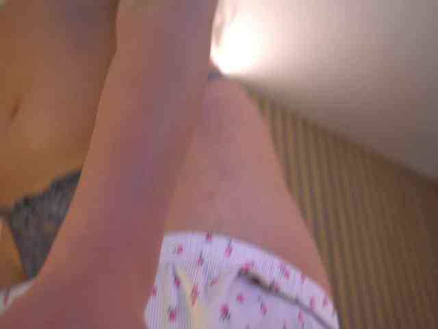 Изображение секс-шоу модели kateline Изображение секс-шоу модели kateline