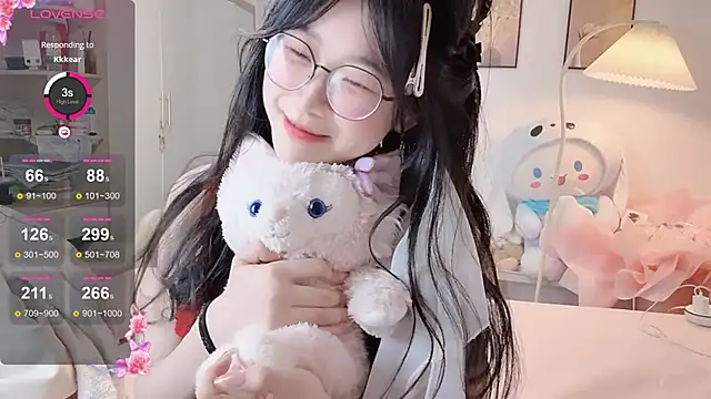 Luminous4173's sex show image