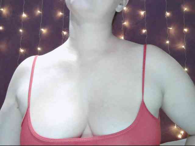 SoftMoon's sex show image