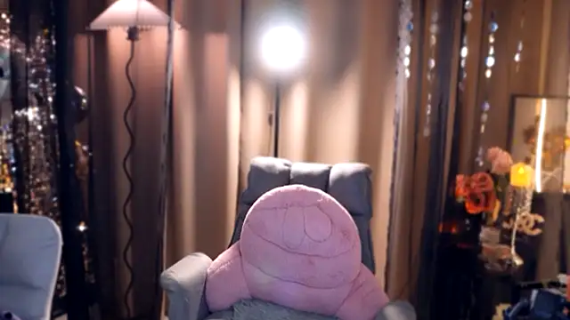 zhdhdbdkx's sex show image
