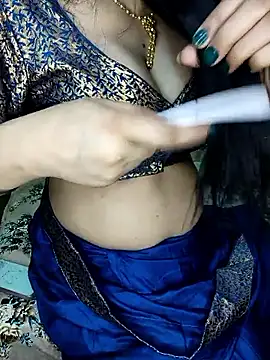 Sexshow-Bild von PRIYA_22