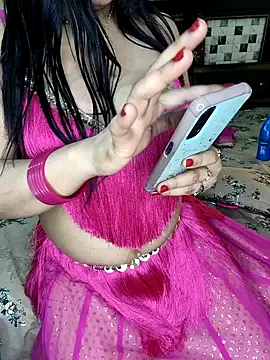 Sexshow-Bild von PRIYA_22