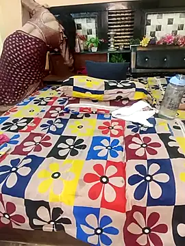 Изображение секс-шоу модели PRIYA_22 Изображение секс-шоу модели PRIYA_22