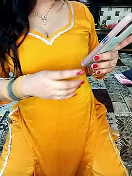 Изображение секс-шоу модели PRIYA_22 Изображение секс-шоу модели PRIYA_22