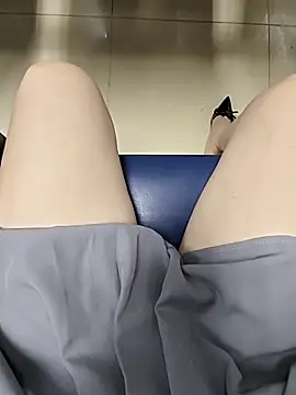 Baby-Linh's sex show image Baby-Linh's sex show image