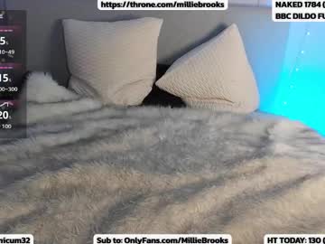 Изображение секс-шоу модели milliebrooks