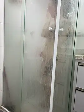 yumi-hot's sex show image
