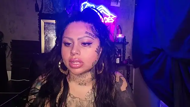 chicanachic13's sex show image