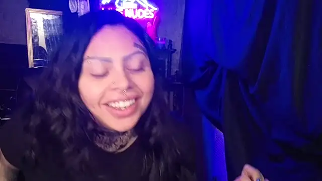 chicanachic13's sex show image