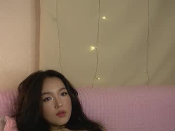 Изображение секс-шоу модели lin_kun Изображение секс-шоу модели lin_kun