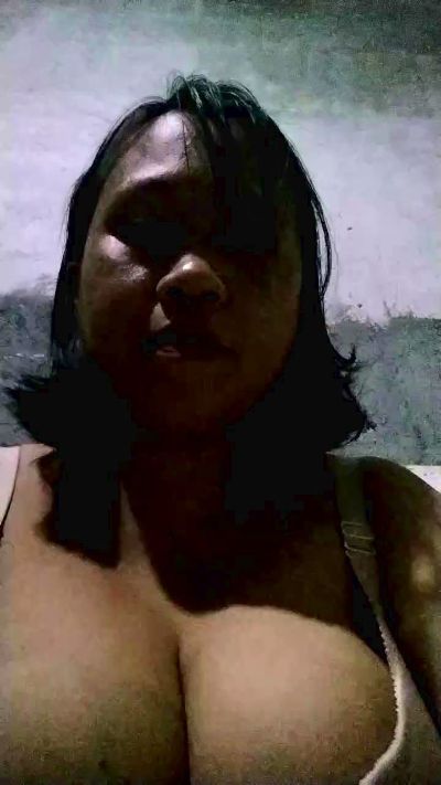 hotmama83xxx's sex show image