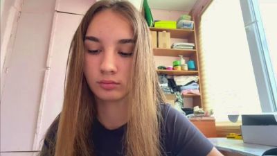 LourieOssola's sex show image