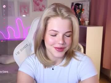 Sexshow-Bild von maya_blonde18