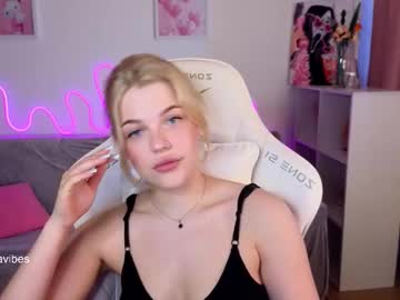 Sexshow-Bild von maya_blonde18