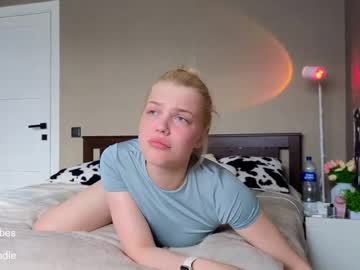 Sexshow-Bild von maya_blonde18