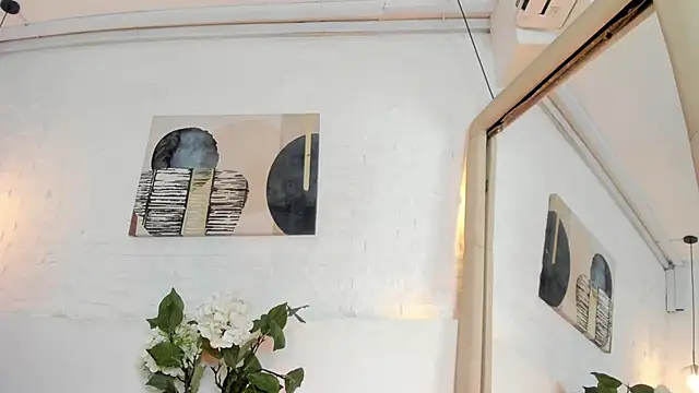 Sarah_GothicGirl's sex show image