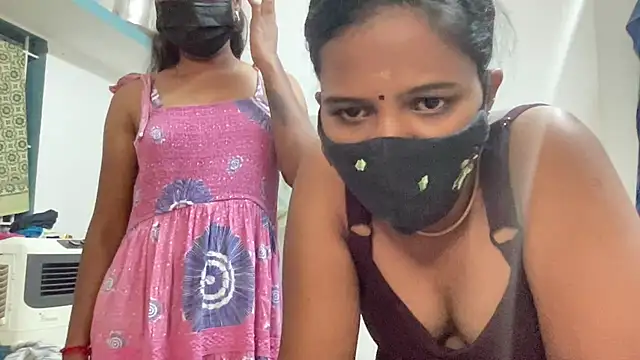 Изображение секс-шоу модели Hot_LoveBirds_ Изображение секс-шоу модели Hot_LoveBirds_