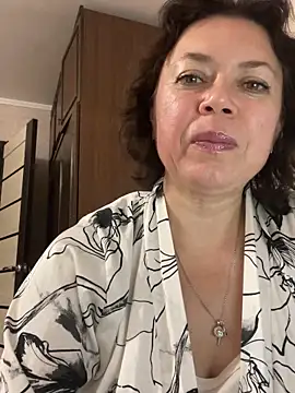 Изображение секс-шоу модели Kiramagic