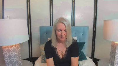 Изображение секс-шоу модели EricaSweet