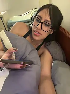 AleFantasy000001Peru's sex show image