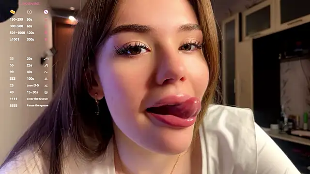 LubaSeirers's sex show image