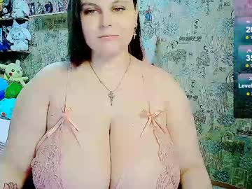 whisperinthedarkk's sex show image