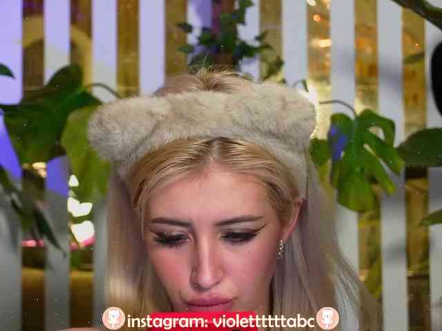 MiaLiaHot's sex show image