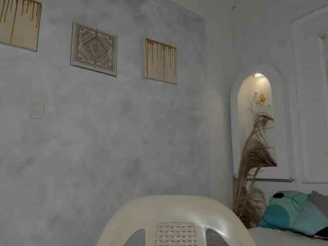 Tahira-20's sex show image