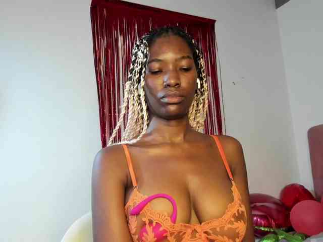 Изображение секс-шоу модели Tahira-20