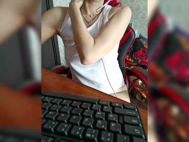 Изображение секс-шоу модели Olik-Pisa Изображение секс-шоу модели Olik-Pisa