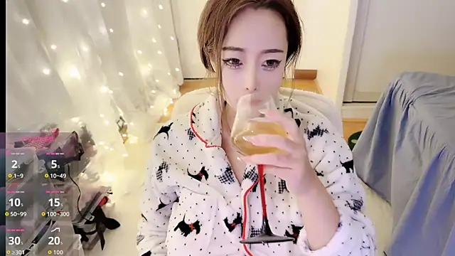 Изображение секс-шоу модели charlotte520