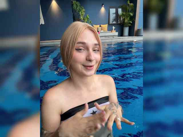 Sexshow-Bild von AstridMoss